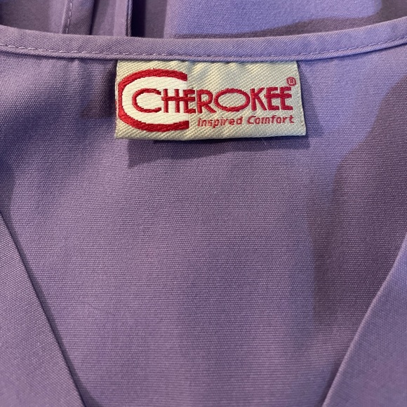 Bundle of 3 Loved Purple, Blue, and, White Scrubs - Picture 5 of 7